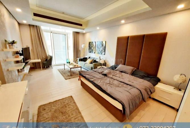 987597 - Property Main Image