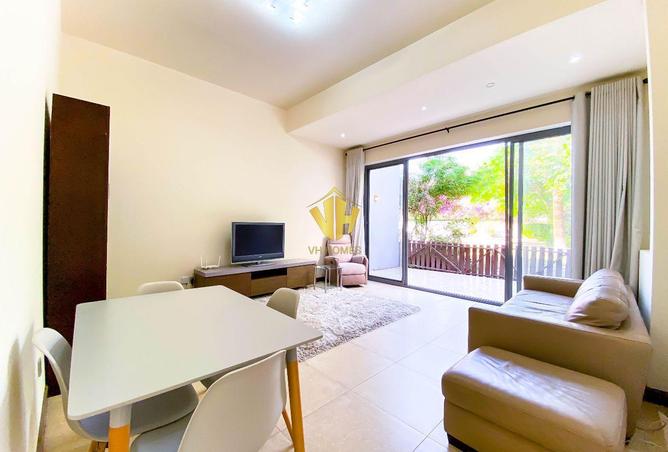 54801132 - Property Image 2