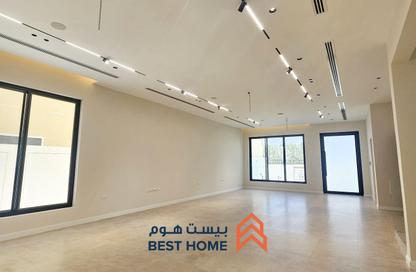 Villa - 4 Bedrooms - 7 Bathrooms for sale in Janabiya - Northern Governorate