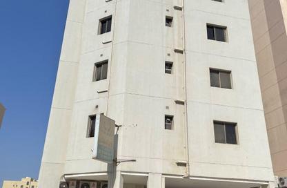Whole Building - 2 Bedrooms - 2 Bathrooms for sale in Janabiya - Northern Governorate