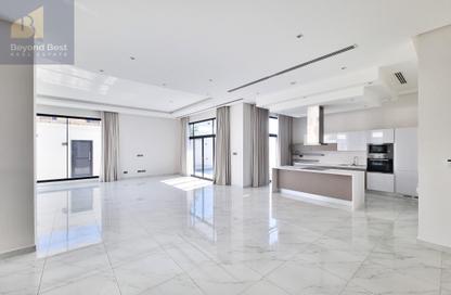 Villa - 4 Bedrooms - 5 Bathrooms for rent in Janabiya - Northern Governorate
