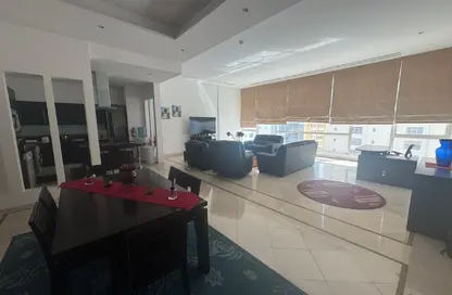 Apartment - 2 Bedrooms - 3 Bathrooms for rent in Al Juffair - Capital Governorate