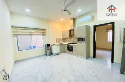 Apartment - 1 Bedroom - 1 Bathroom for rent in Segaya - Manama - Capital Governorate