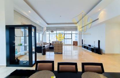 Apartment - 2 Bedrooms - 3 Bathrooms for rent in Al Juffair - Capital Governorate