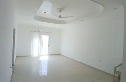 شقة - 3 غرف نوم - 3 حمامات للايجار في البحير - الرفاع - المحافظة الجنوبية