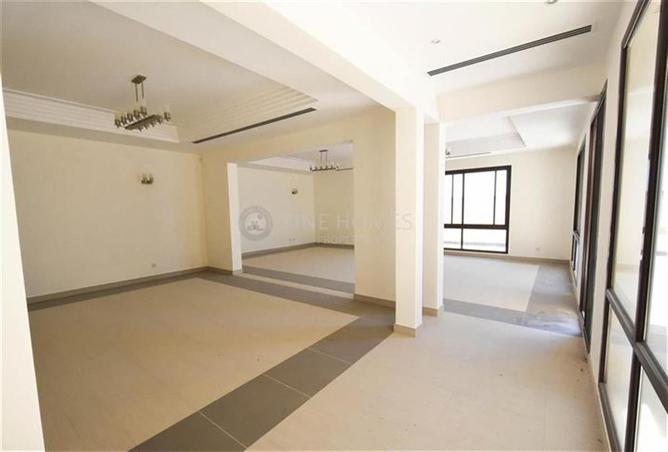 1001488 - Property Image 3