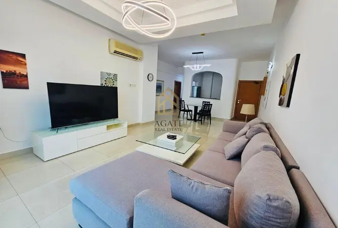 53600239 - Property Image 2