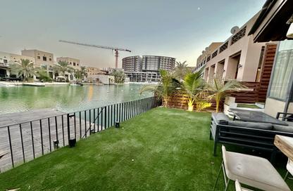 Villa - 4 - 5 for sale in Amwaj Islands - Muharraq Governorate