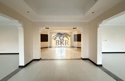 Villa - 4 Bedrooms - 5 Bathrooms for rent in Hamala - Northern Governorate