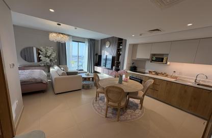 Apartment - Studio - 1 Bathroom for rent in Marassi Al Bahrain - Diyar Al Muharraq - Muharraq Governorate Apartment - Studio - 1 Bathroom for rent in Marassi Al Bahrain - Diyar Al Muharraq - Muharraq Governorate