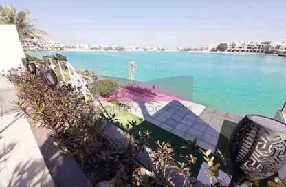 Villa - 5 Bedrooms - 5 Bathrooms for rent in Najma - Amwaj Islands - Muharraq Governorate