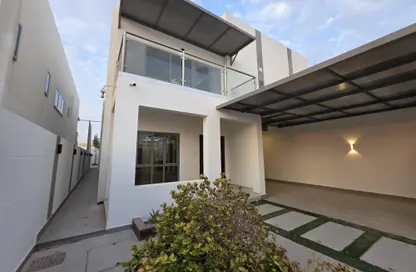 فيلا - 4 غرف نوم - 5 حمامات للبيع في الثريا فيلا ديار المحرق - ديار المحرق - المحرق