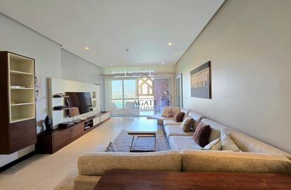 Apartment - 3 Bedrooms - 5 Bathrooms for rent in Reef Island - Capital Governorate