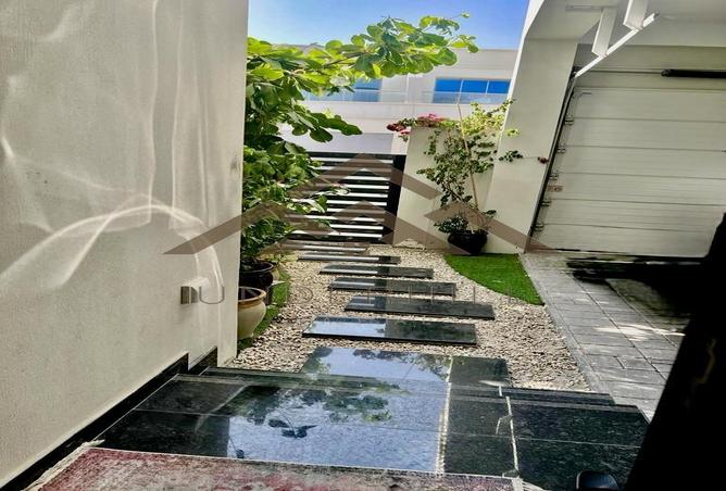 52931893 - صورة العقار 2