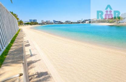 Apartment - 2 Bedrooms - 2 Bathrooms for rent in Tala Island - Amwaj Islands - Muharraq Governorate