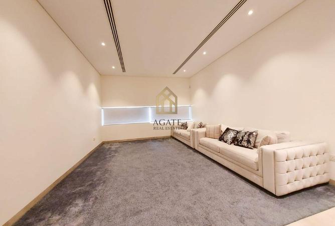 991937 - Property Image 3