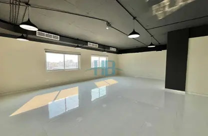 Office Space - Studio - 2 Bathrooms for rent in Galali - Muharraq Governorate