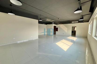 Office Space - Studio - 2 Bathrooms for rent in Galali - Muharraq Governorate
