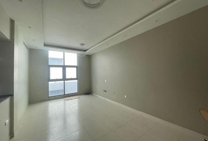 992081 - Property Main Image