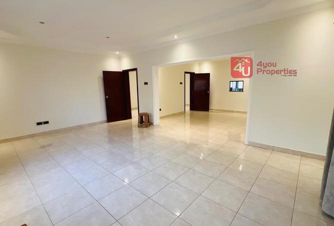 995428 - Property Image 3