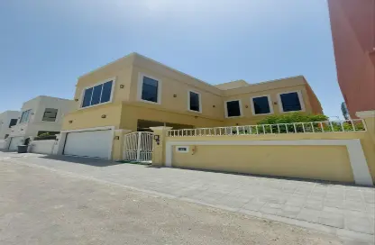 Villa - 6 Bedrooms - 7 Bathrooms for sale in Janabiya - Northern Governorate