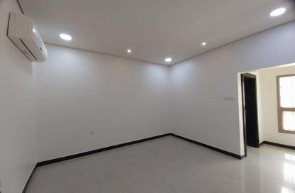Apartment - 3 Bedrooms - 2 Bathrooms for rent in Janabiya - Northern Governorate