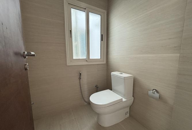 51204538 - Property Image 2