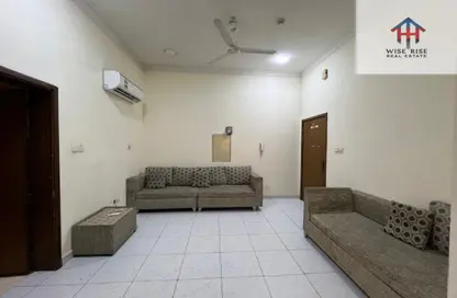 Apartment - 2 Bedrooms - 2 Bathrooms for rent in Zinj - Manama - Capital Governorate