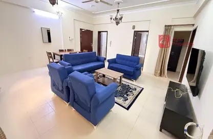 Apartment - 2 Bedrooms - 2 Bathrooms for rent in Mahooz - Manama - Capital Governorate