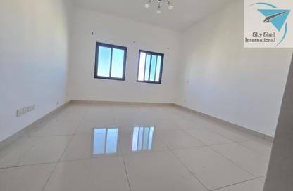 Apartment - 2 Bedrooms - 2 Bathrooms for rent in Zinj - Manama - Capital Governorate