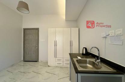 Apartment - Studio - 1 Bathroom for rent in Zinj - Manama - Capital Governorate Apartment - Studio - 1 Bathroom for rent in Zinj - Manama - Capital Governorate