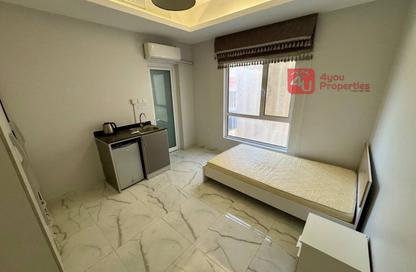 Apartment - Studio - 1 Bathroom for rent in Zinj - Manama - Capital Governorate