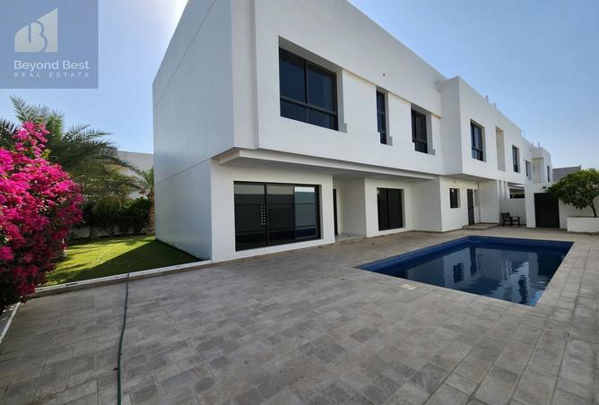 56671953 - Property Image 2