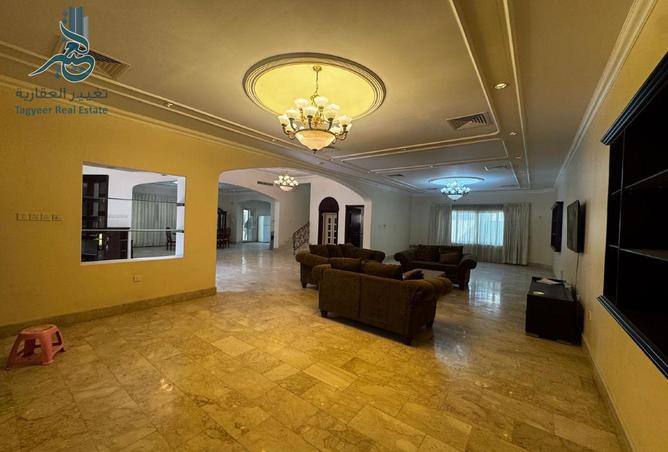 51382523 - Property Image 2