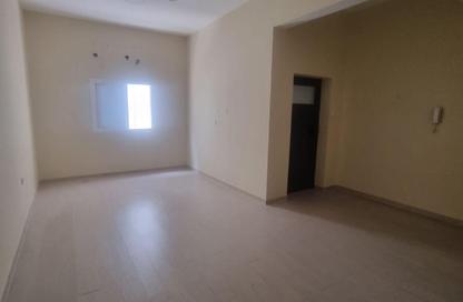 Apartment - 2 Bedrooms - 2 Bathrooms for rent in Jid Ali - Central Governorate
