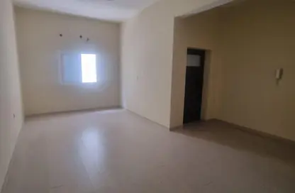 Apartment - 2 Bedrooms - 2 Bathrooms for rent in Jid Ali - Central Governorate
