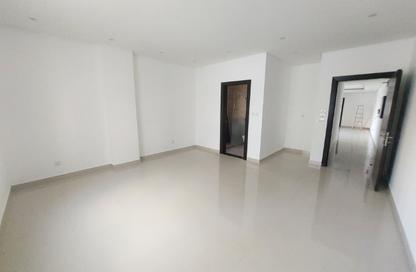 Apartment - 2 - 2 for rent in Hidd - Muharraq Governorate
