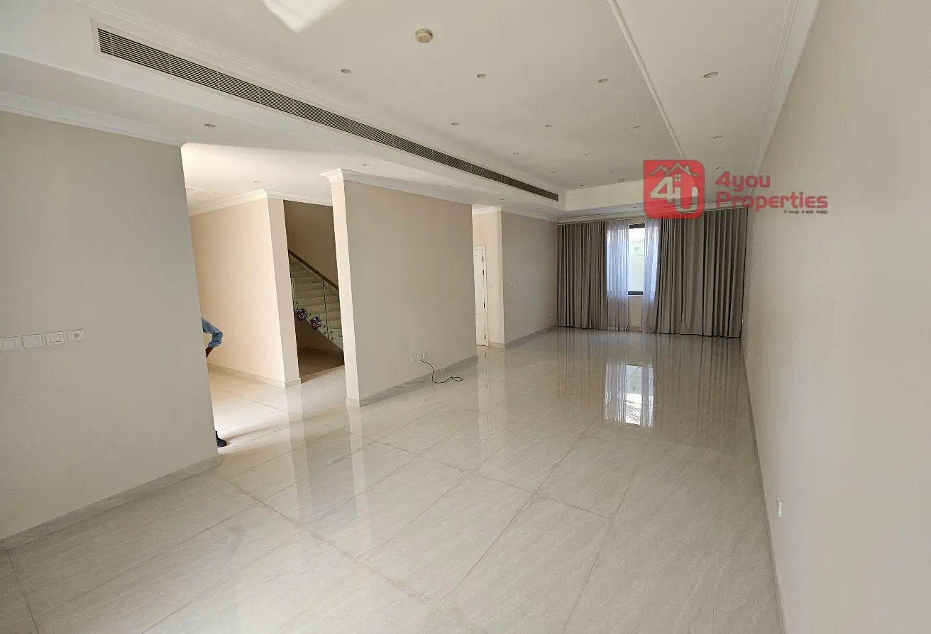57123783 - Property Main Image