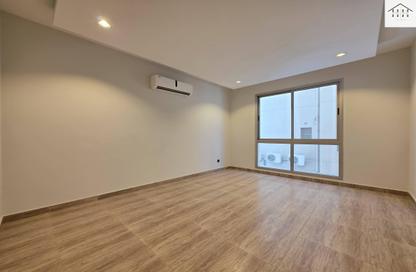 Apartment - 3 Bedrooms - 2 Bathrooms for sale in Hidd - Muharraq Governorate Apartment - 3 Bedrooms - 2 Bathrooms for sale in Hidd - Muharraq Governorate