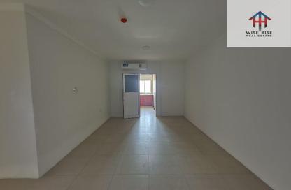 Apartment - 2 Bedrooms - 2 Bathrooms for rent in Hidd - Muharraq Governorate Apartment - 2 Bedrooms - 2 Bathrooms for rent in Hidd - Muharraq Governorate