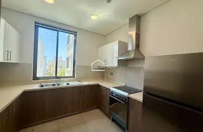 Apartment - 3 Bedrooms - 3 Bathrooms for rent in Salihiya - Manama - Capital Governorate