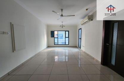 Apartment - 3 Bedrooms - 3 Bathrooms for rent in Hidd - Muharraq Governorate
