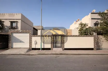 فيلا - 4 غرف نوم - 2 حمامات للبيع في مدينة حمد - المحافظة الشمالية