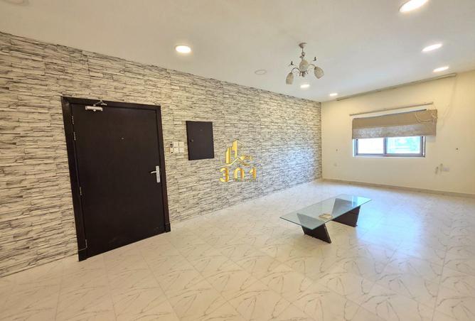 56066777 - Property Image 2