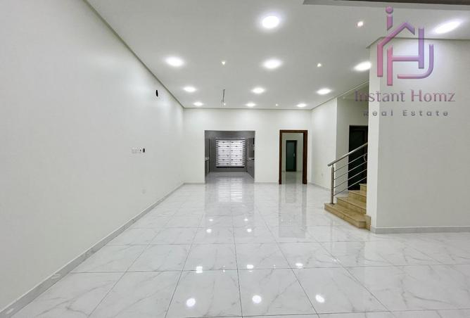 4 BHK VILLA | SPACIOUS LAYOUT | FAMILY HOME - Widok 3