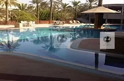 شقة - 2 غرف نوم - 3 حمامات للايجار في الجنبية - المحافظة الشمالية