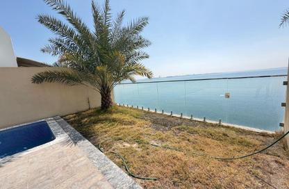 Villa - 4 Bedrooms - 6 Bathrooms for rent in Tubli - Central Governorate