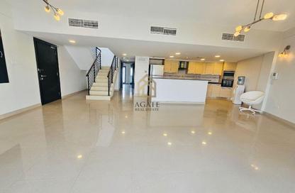 Apartment - 4 Bedrooms - 4 Bathrooms for rent in Tala Island - Amwaj Islands - Muharraq Governorate