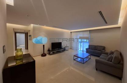Apartment - 2 Bedrooms - 3 Bathrooms for rent in Reef Island - Capital Governorate