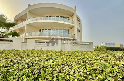 فيلا - 7 غرف نوم - 8 حمامات للبيع في اللاجون - أمواج - المحرق